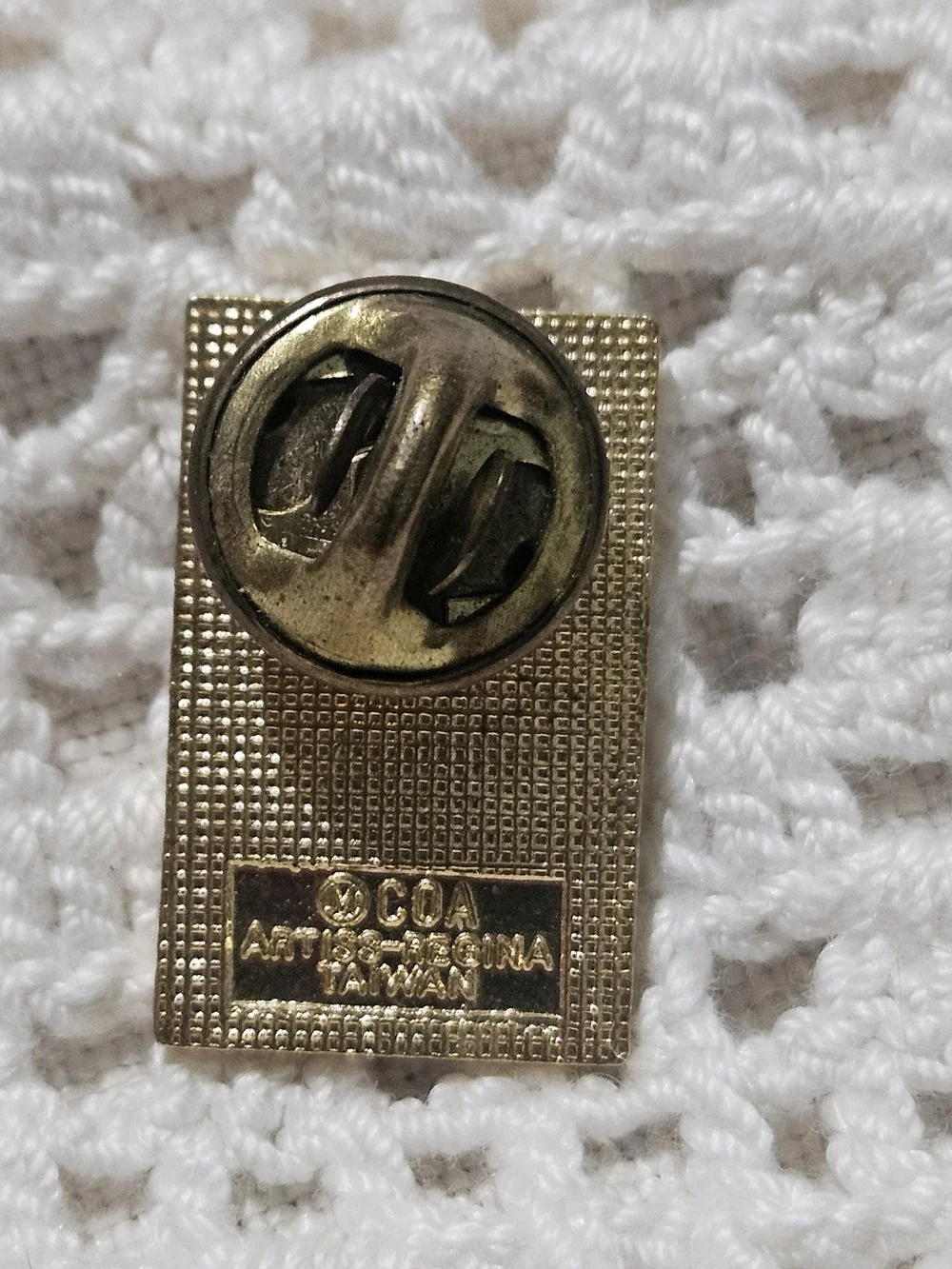 CO Gold and Black Police Calgary Commemorative Pin '88
